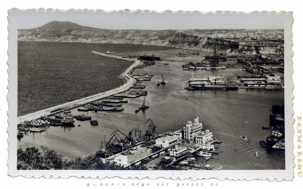 01 ORAN - Le Port.jpg